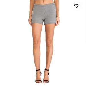 Lisakai Tailored Checkered Shorts in Black & White